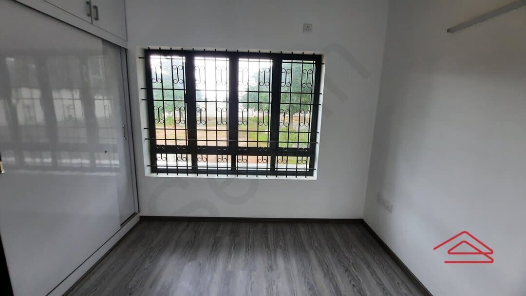 bedrooms-7aEH.jpg