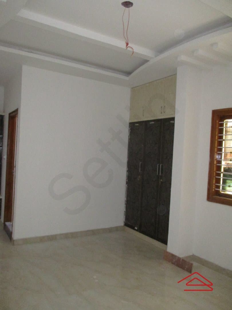 bedrooms-mYEB.jpg