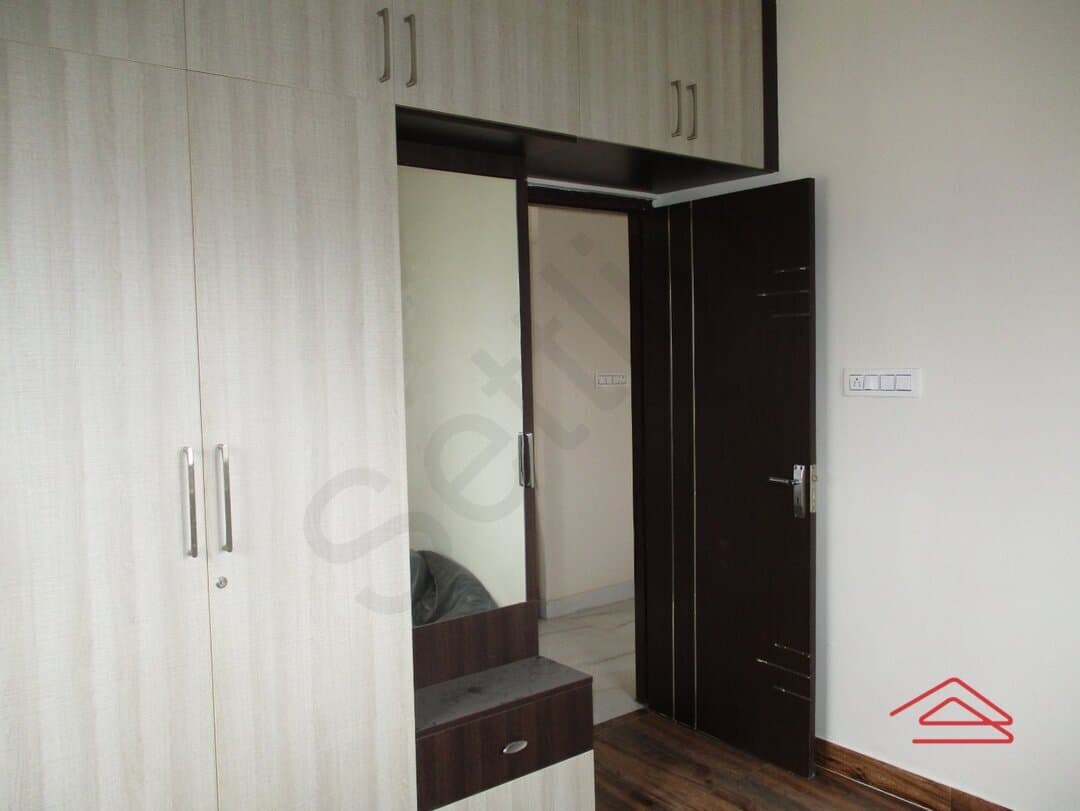 bedrooms-tEWh.jpg