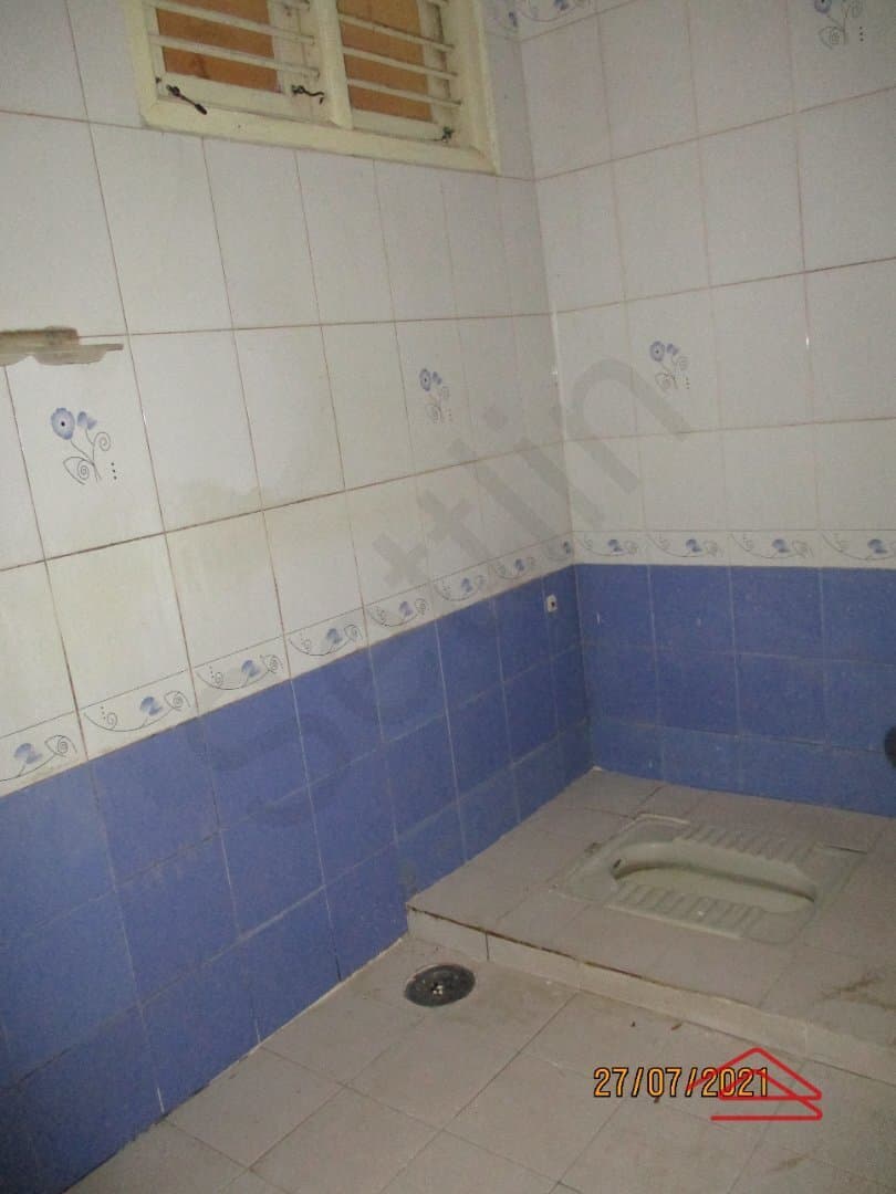 bathrooms-RaB5.jpg
