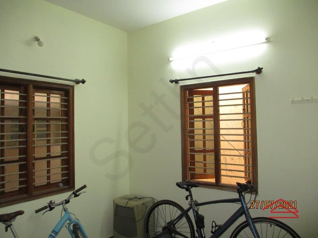bedrooms-udxW.jpg