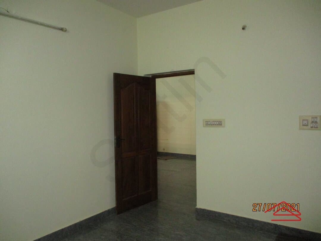 bedrooms-JghX.jpg