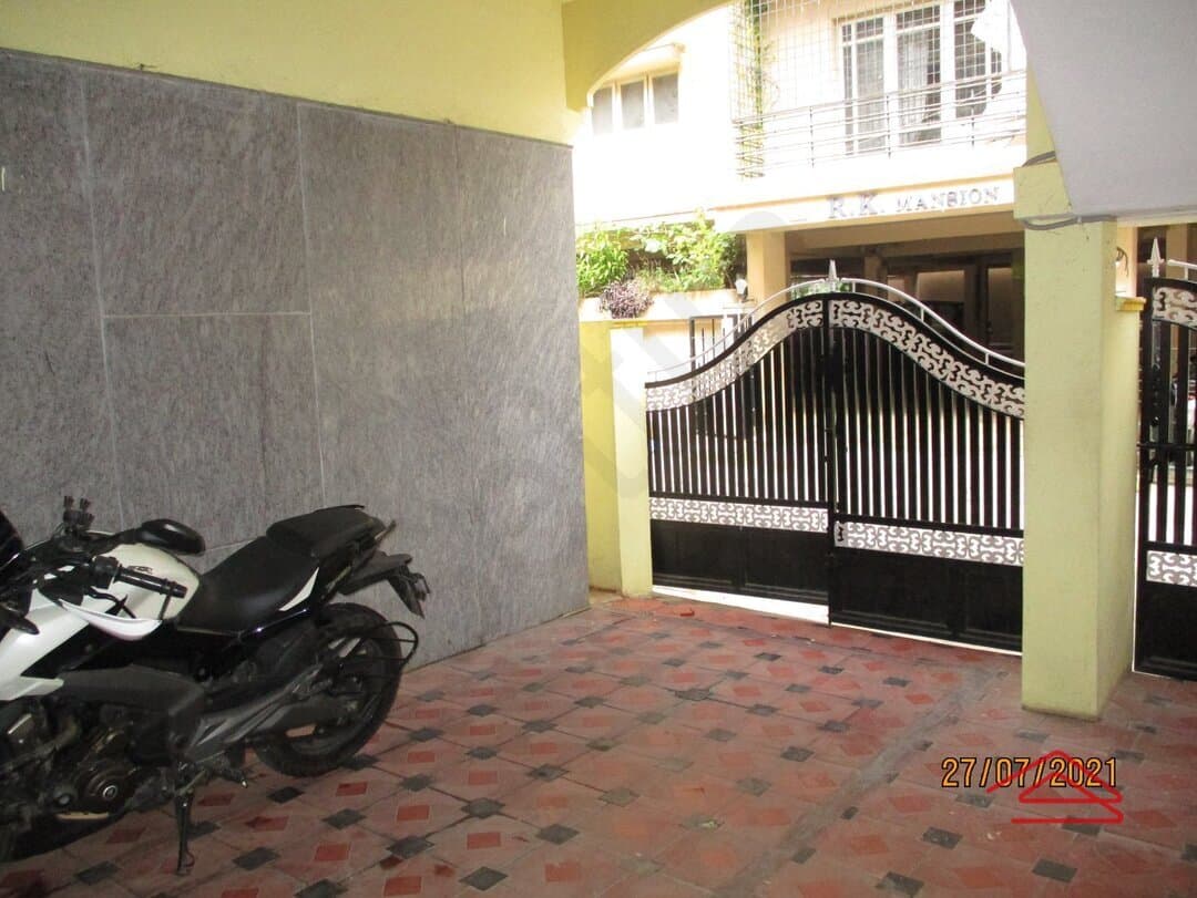 parkings-nRiv.jpg