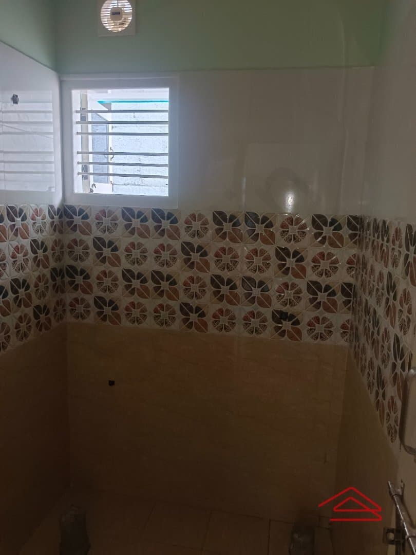 bathrooms-T3mr.jpg