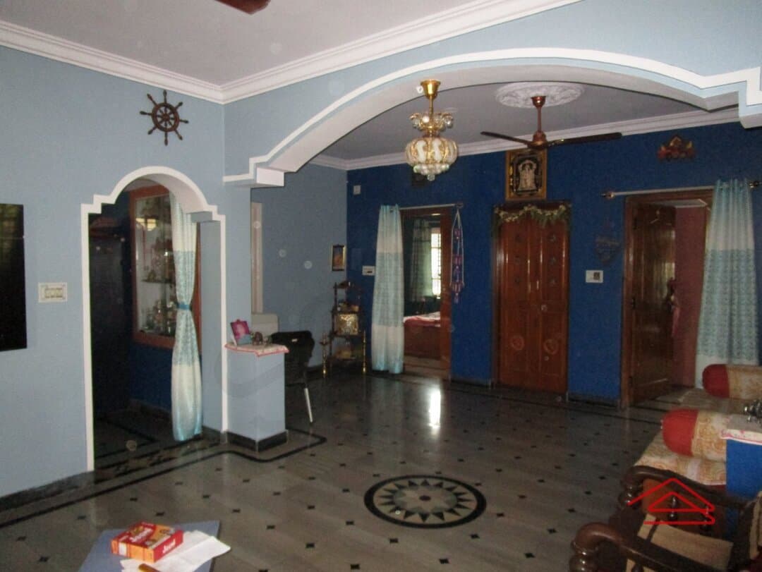 halls-jdKY.jpg