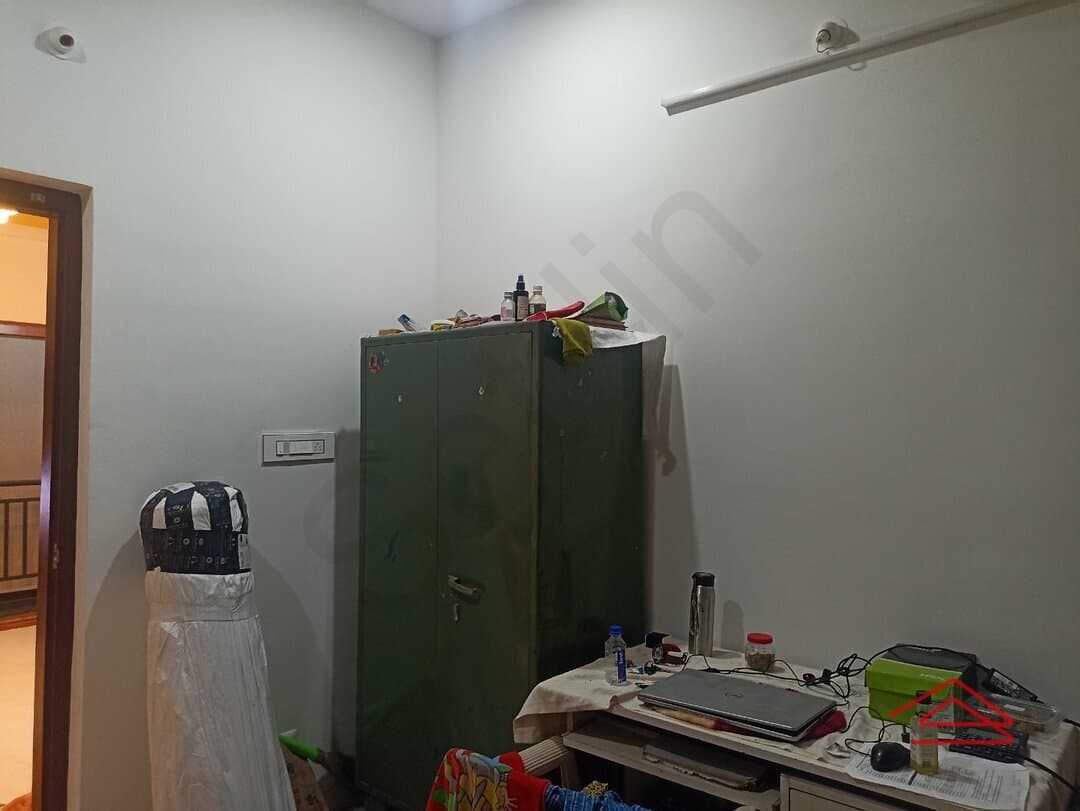 bedrooms-oyhW.jpg
