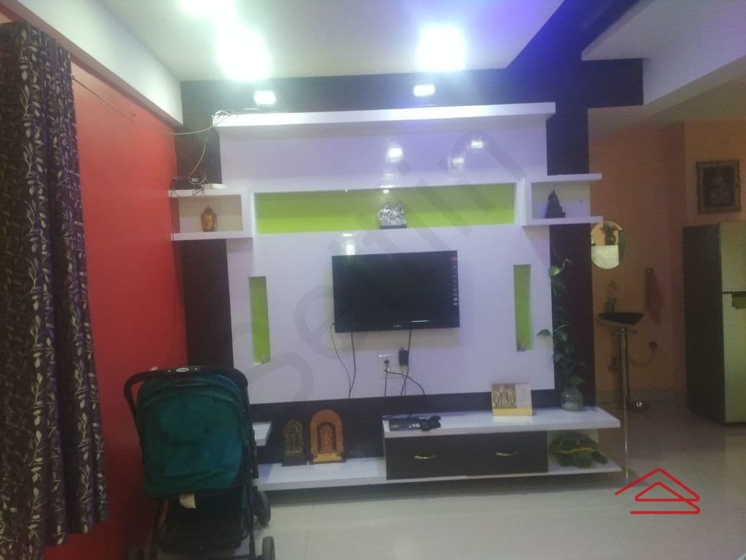 Hall 1