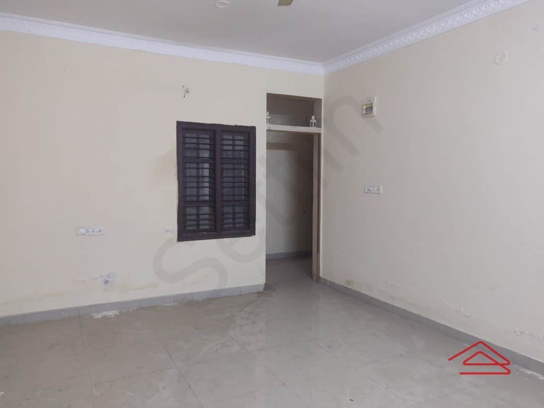 Hall 1