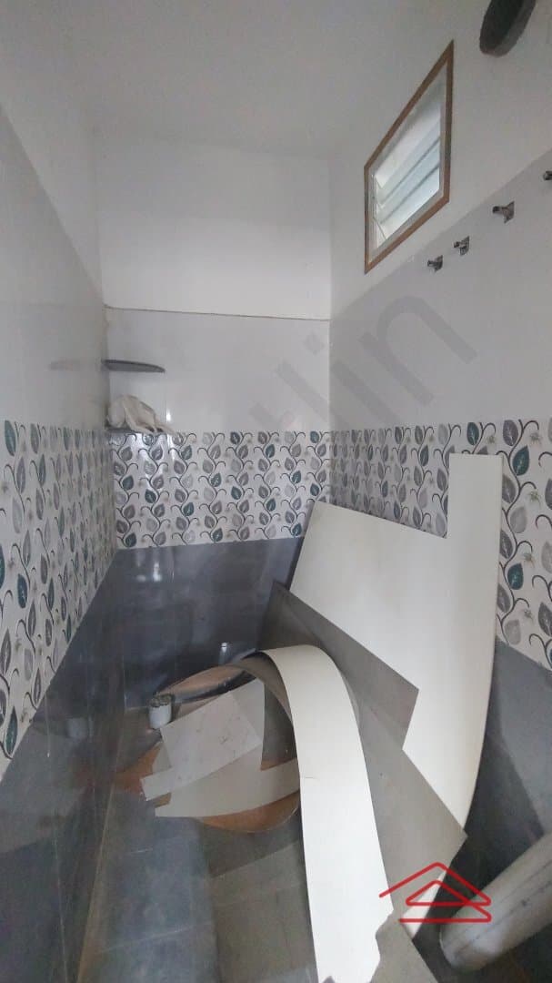 bathrooms-97EN.jpg