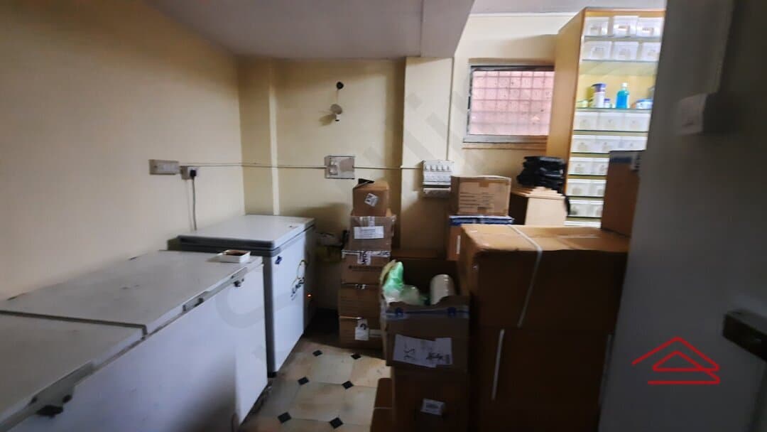 storeRooms-uzGN.jpg