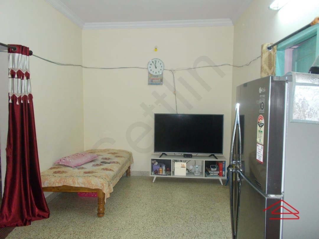 halls-1593001431574.jpg