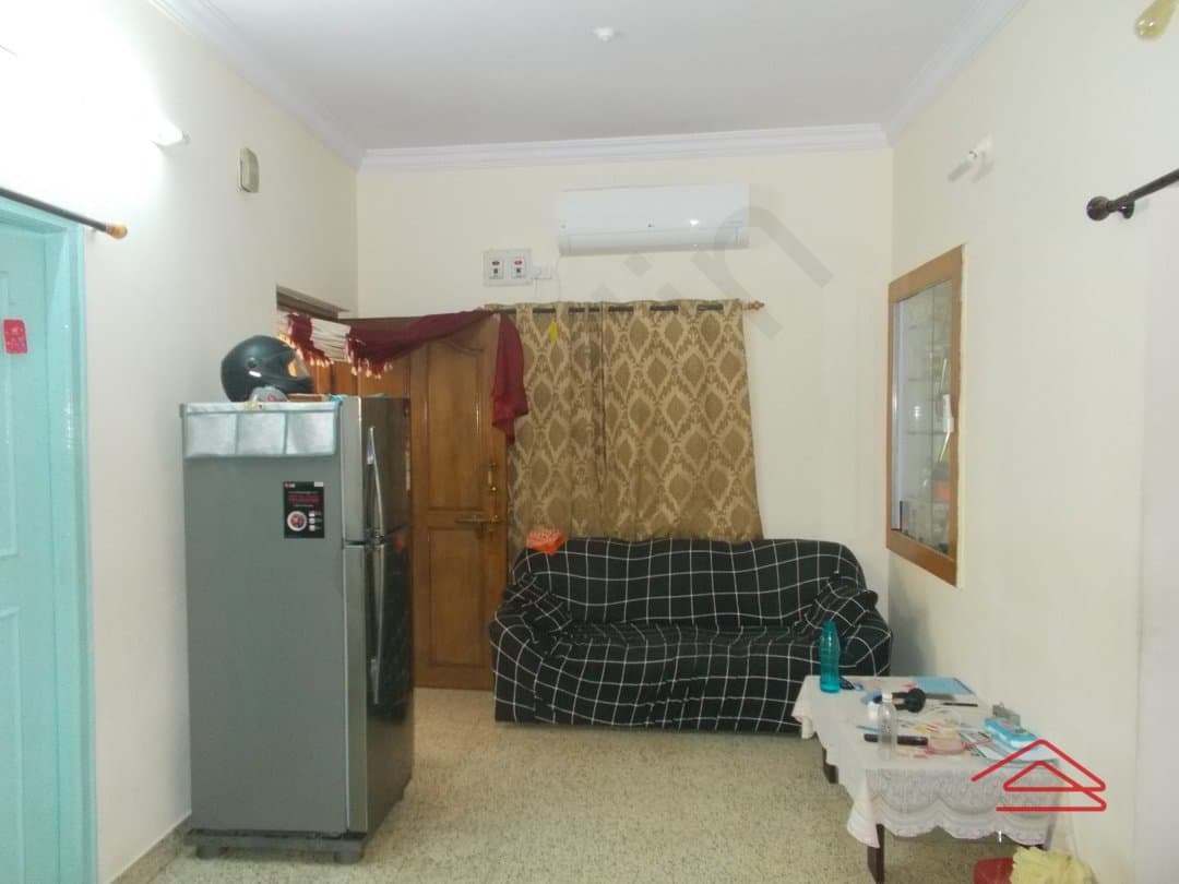 halls-1593001438119.jpg