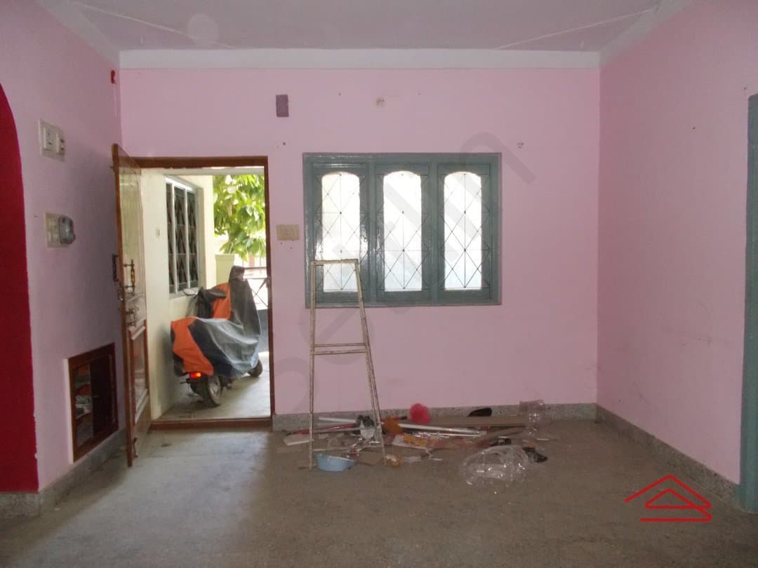 halls-1591683516496.jpg