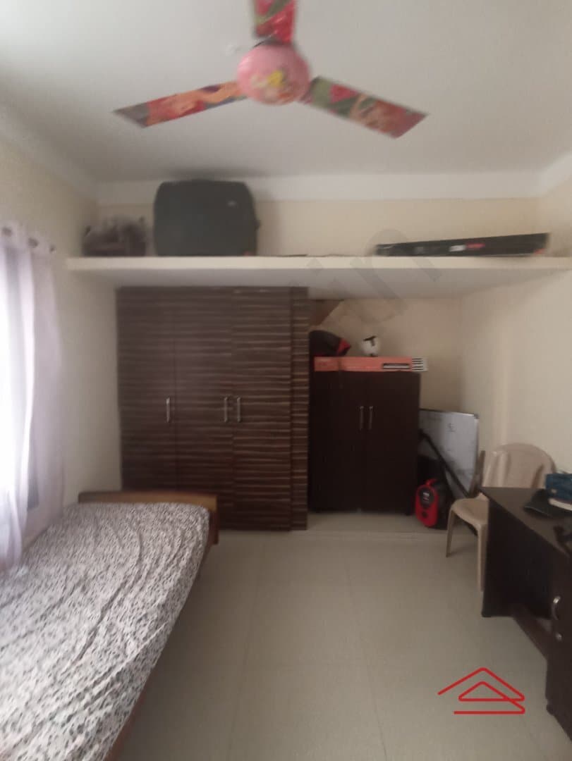bedrooms-vnoW.jpg
