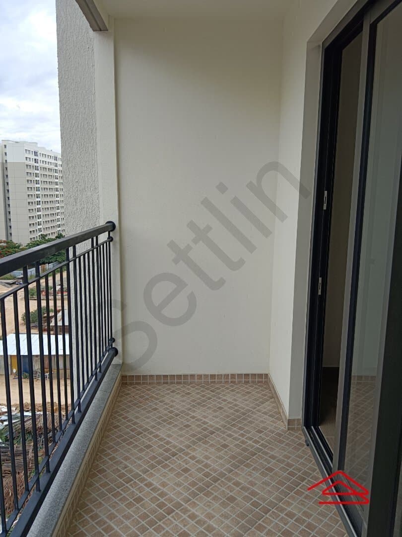 Balcony 2
