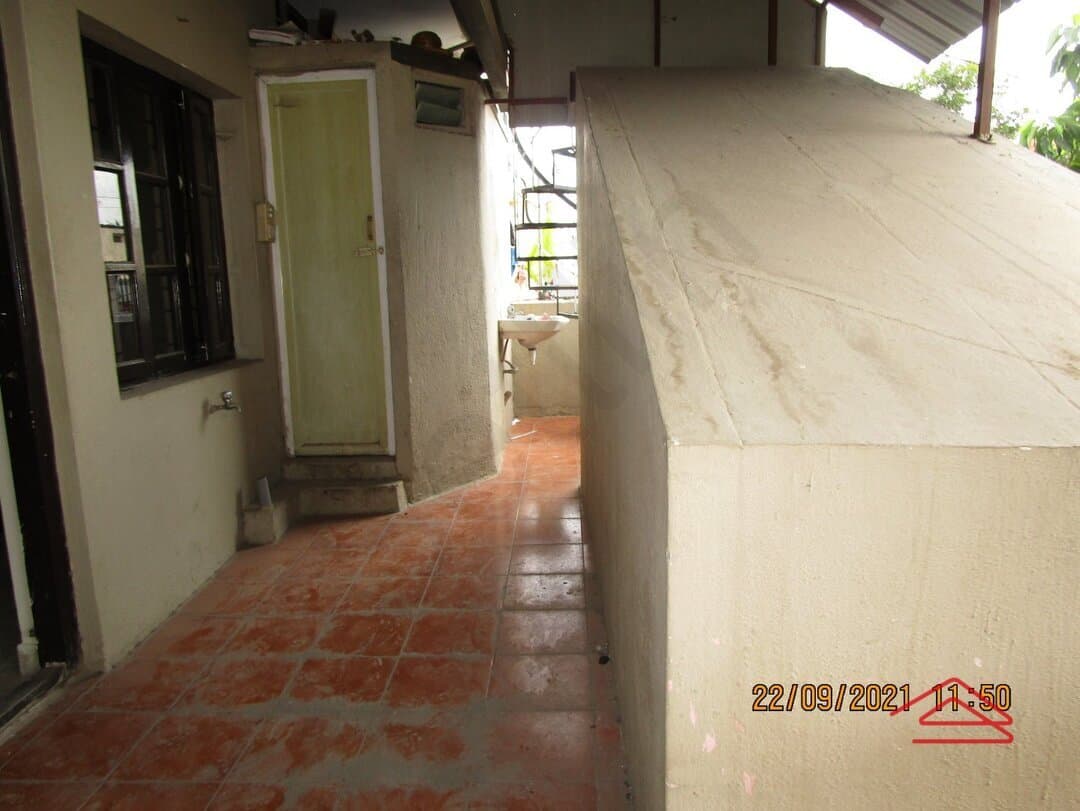 balconies-epJT.jpg