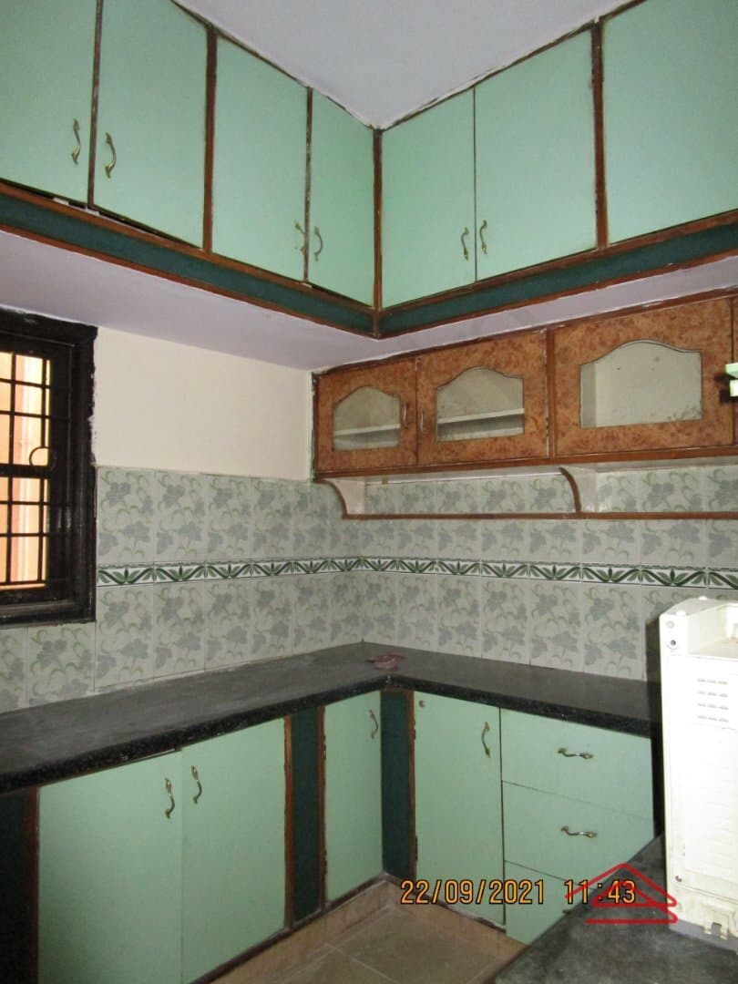 kitchens-eR7J.jpg