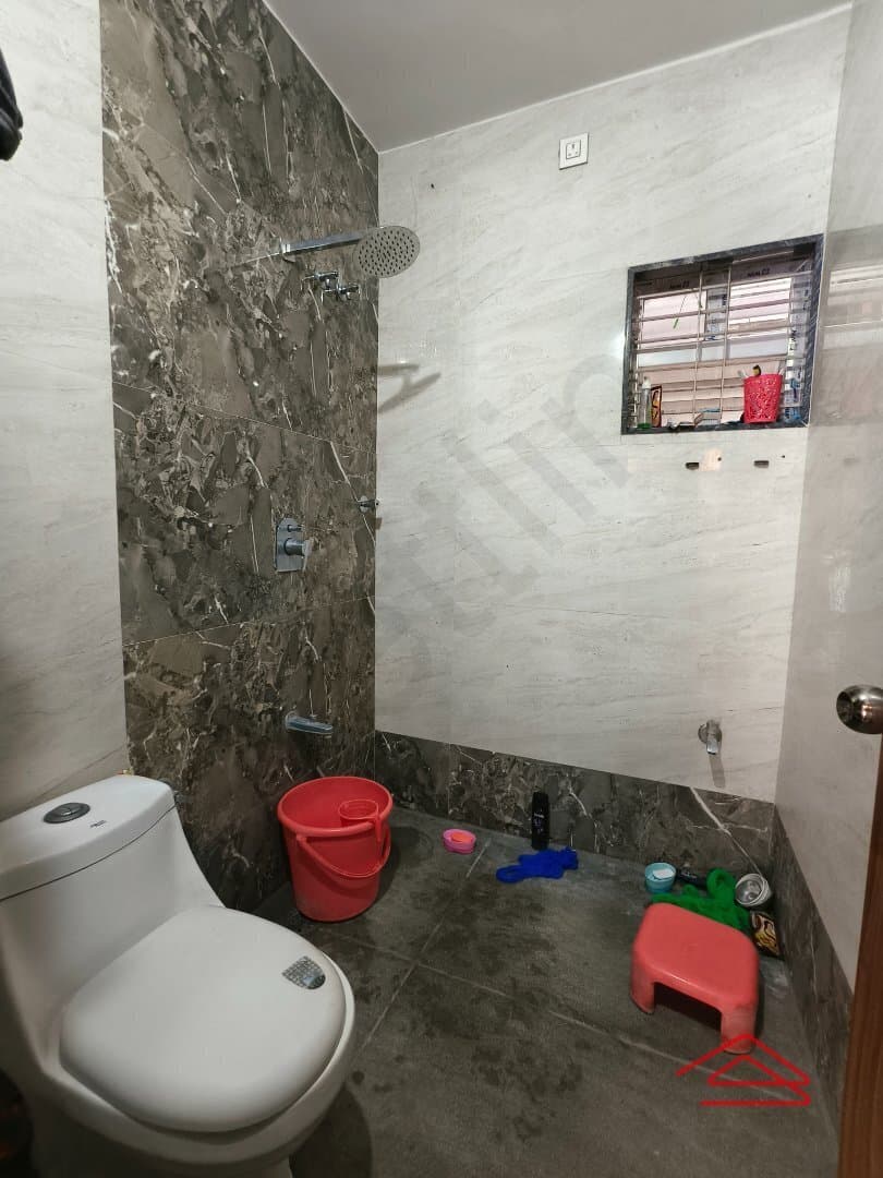 bathrooms-ufae.jpg