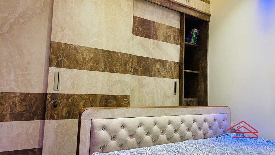 bedrooms-abMv.jpg
