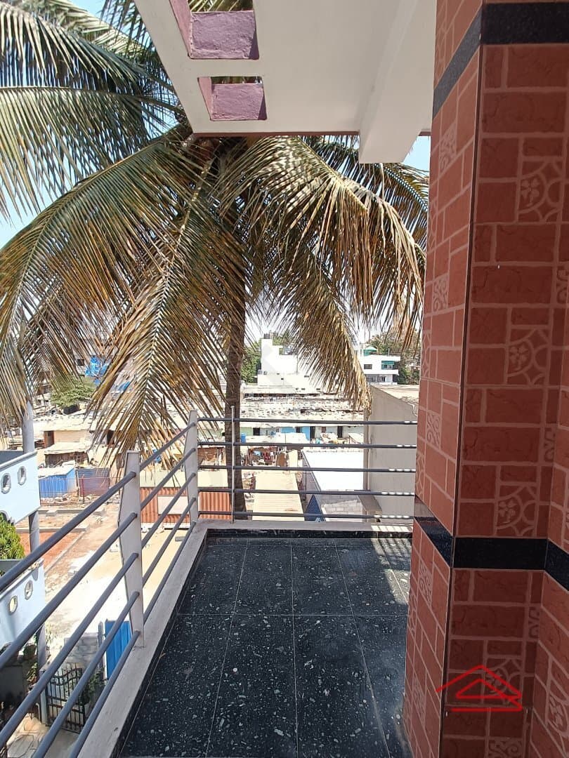 balconies-NvaW.jpg