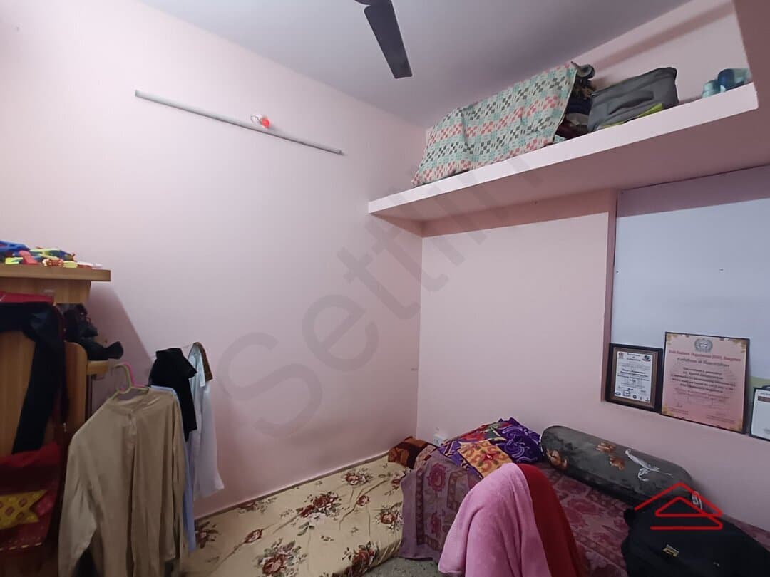 bedrooms-EGjz.jpg