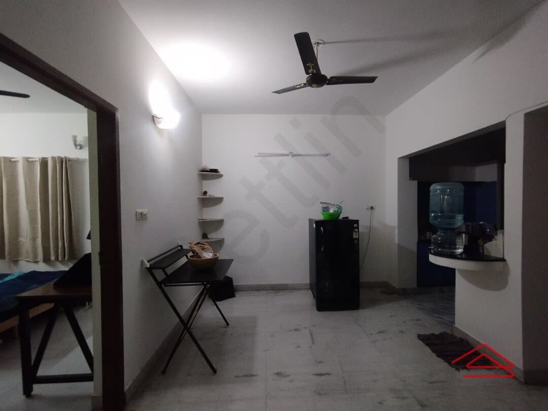 Hall 1