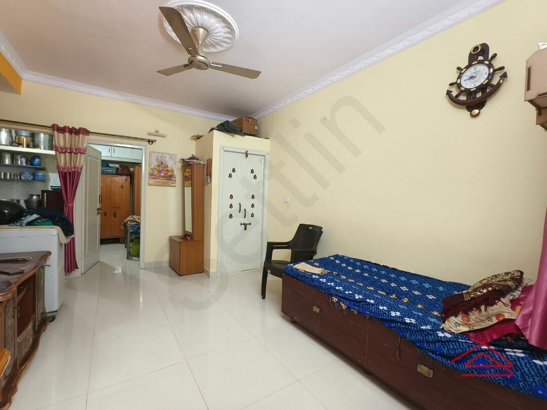 halls-RcPt.jpg