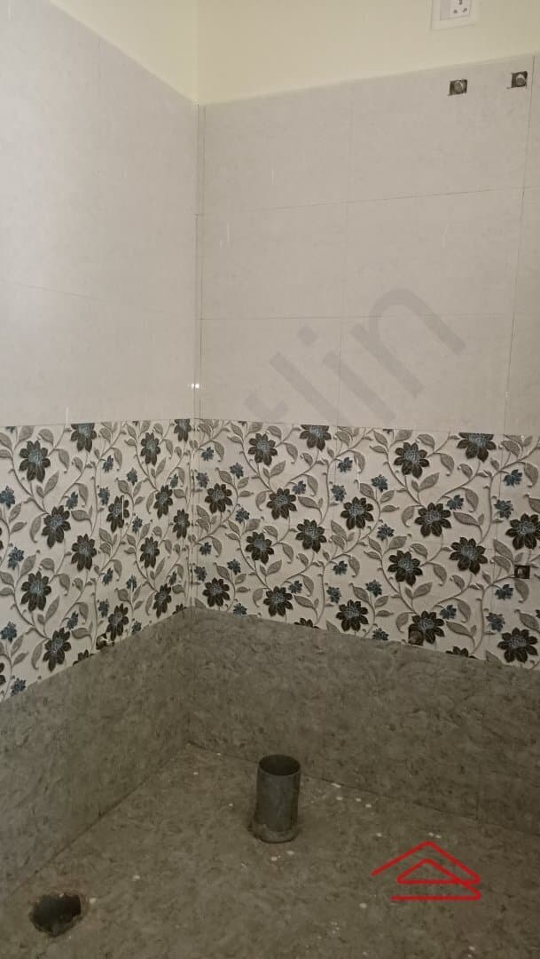 bathrooms-qZKt.jpg