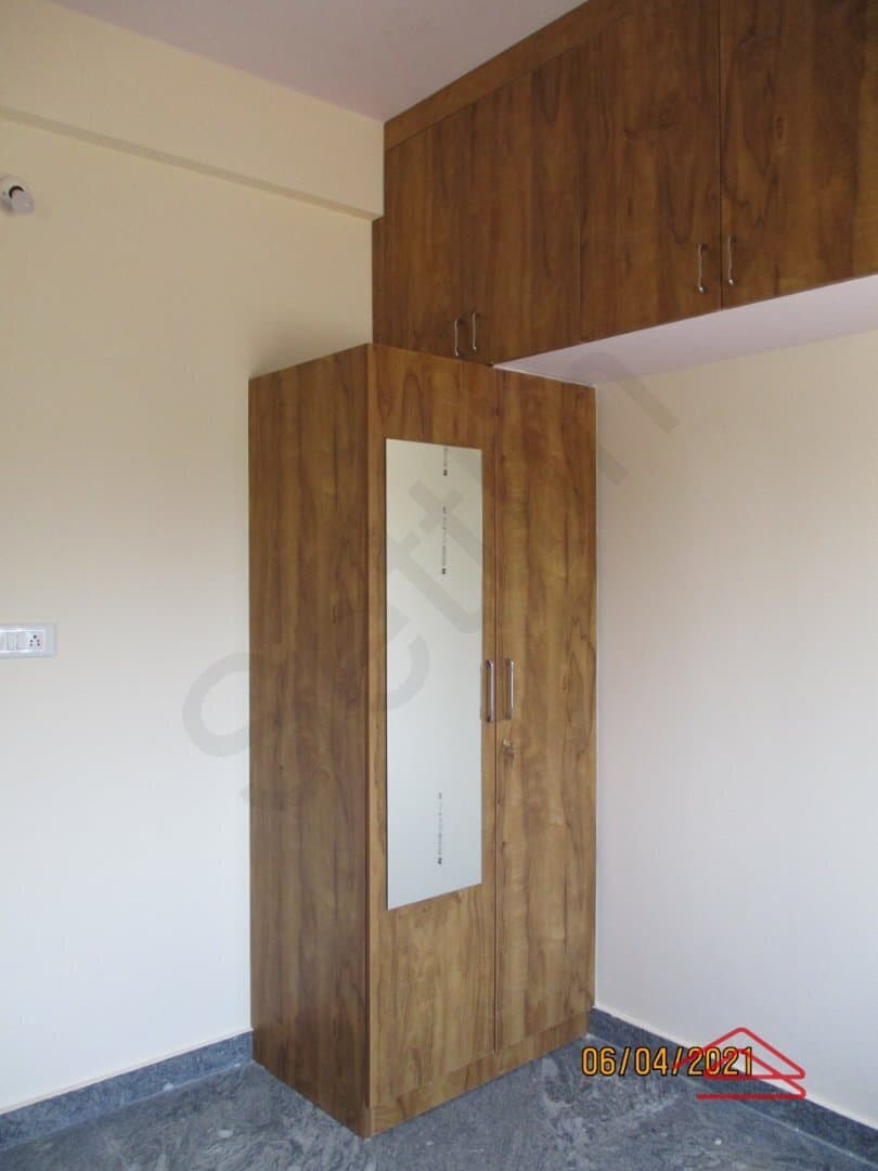 bedrooms-JXfr.jpg