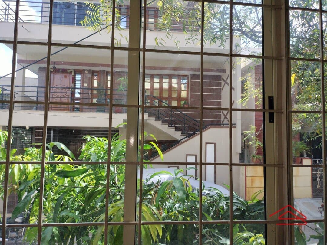 balconies-PmGP.jpg