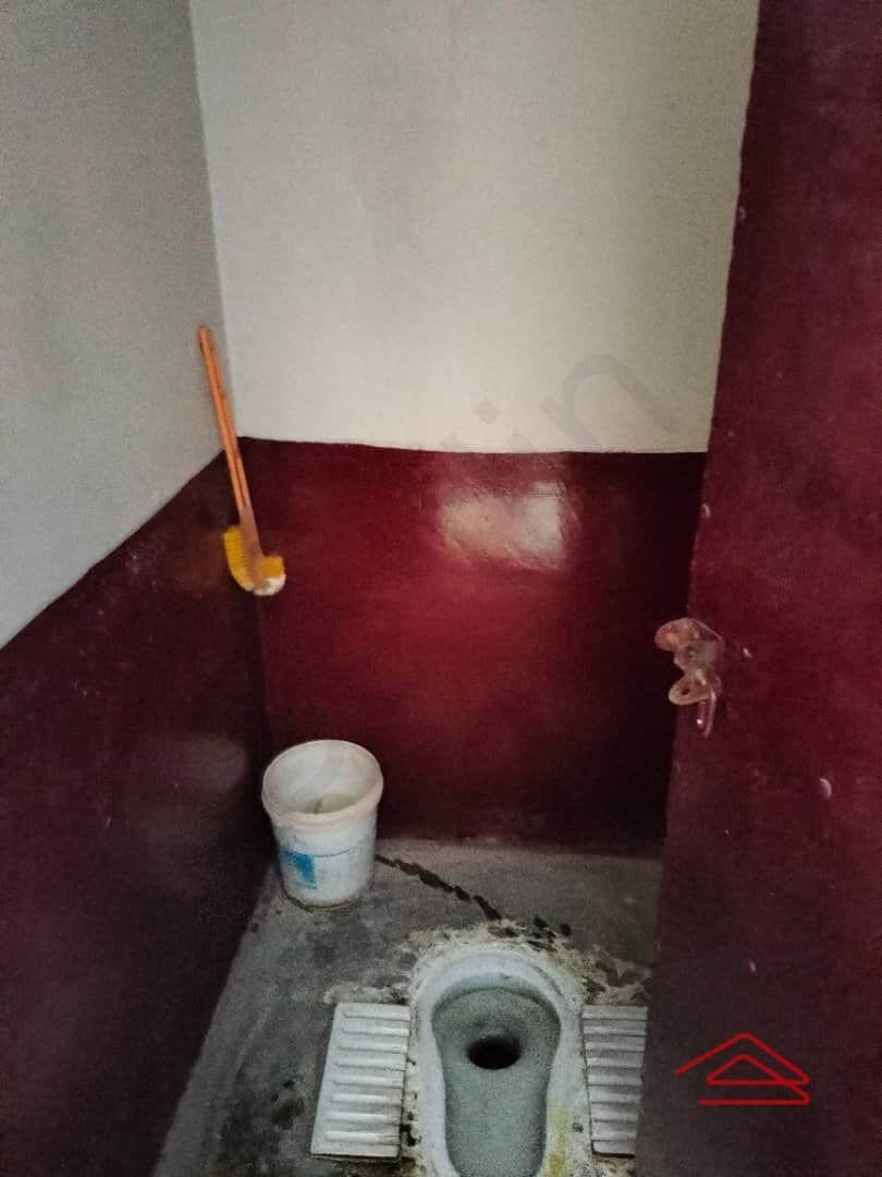 Sub Unit : bathrooms 2