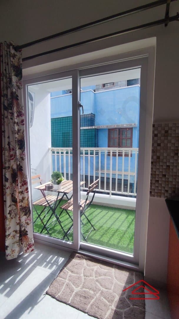 Balcony 1