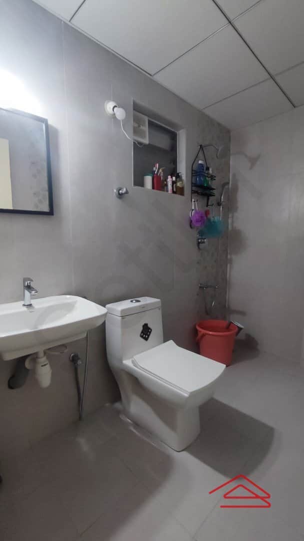 Bathroom 2