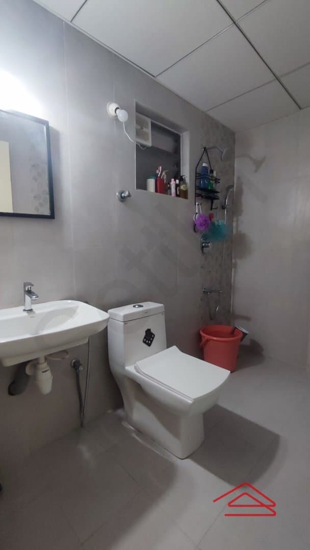 Bathroom 2