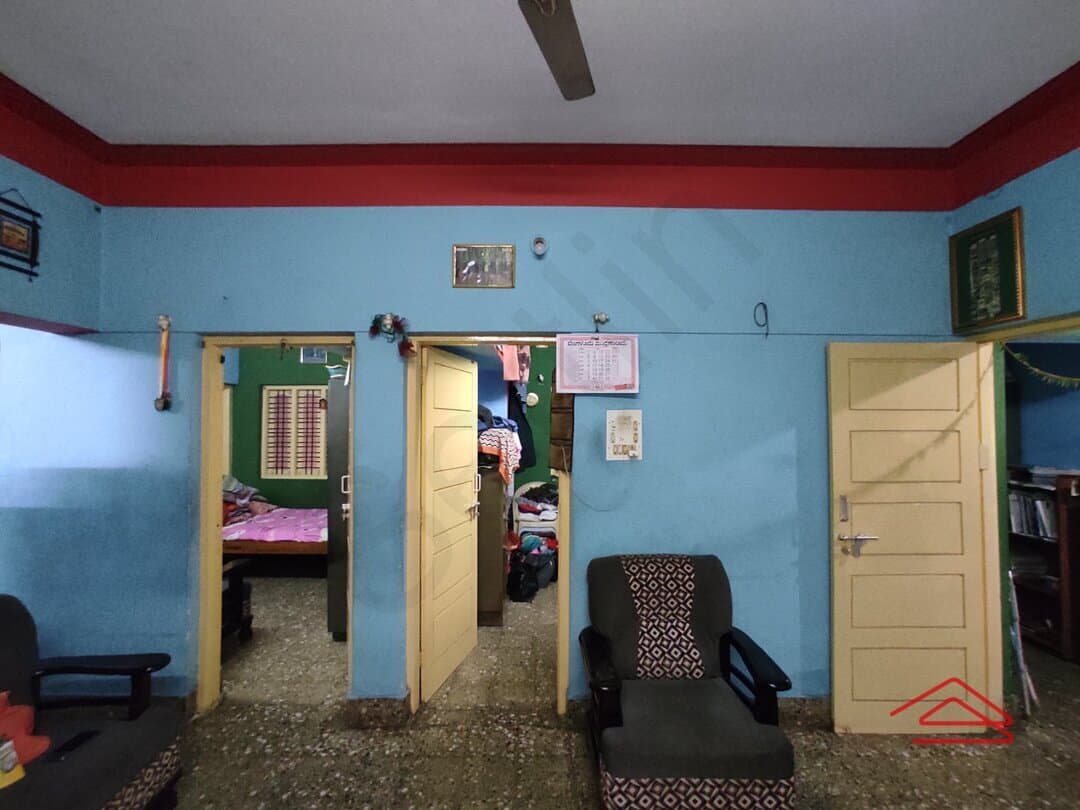 halls-fAB8.jpg