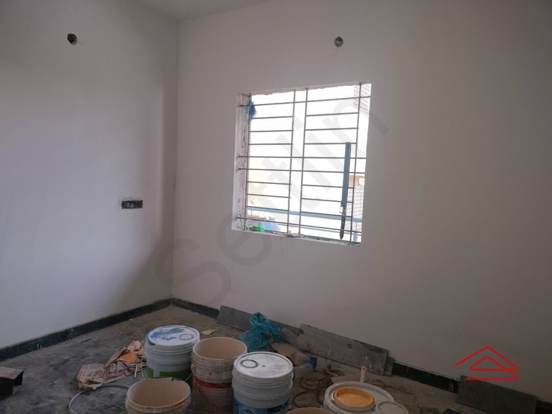 bedrooms-5pRK.jpg