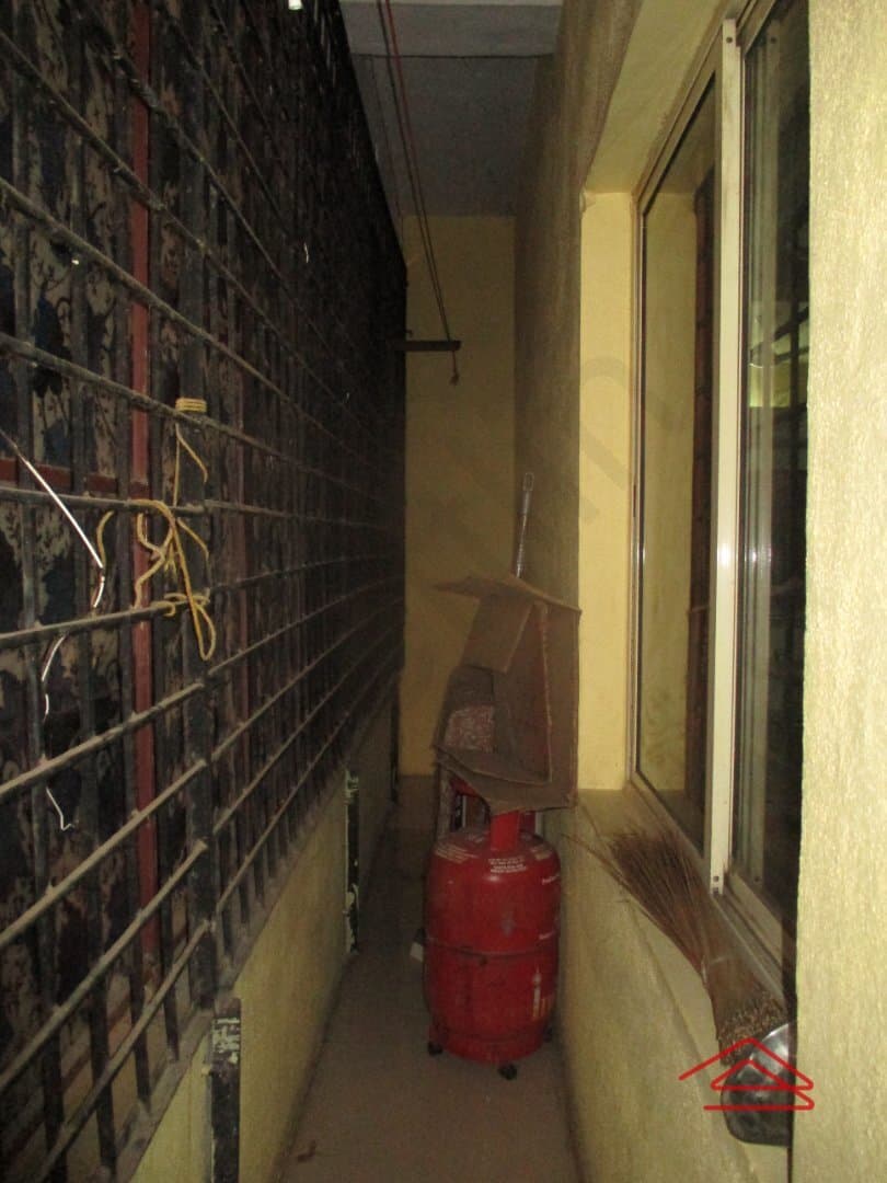 balconies-8ZsC.jpg