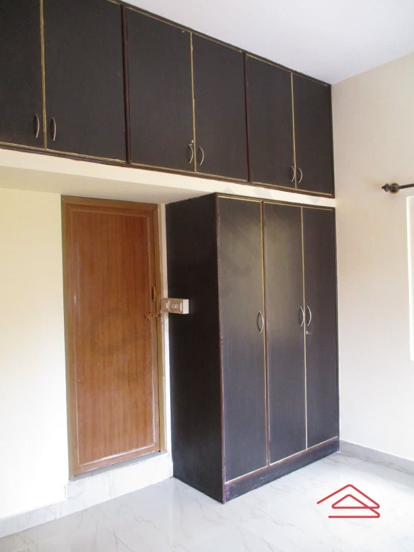 bedrooms-TeF9.jpg
