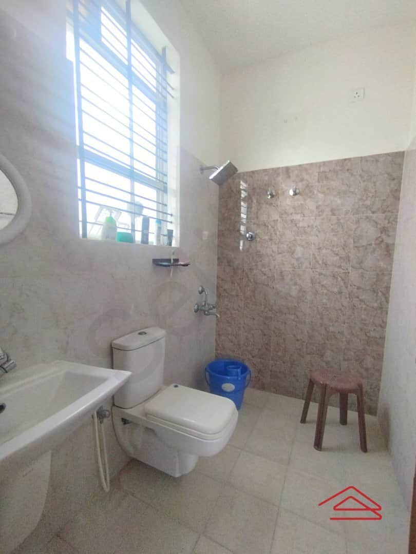 Bathroom 4
