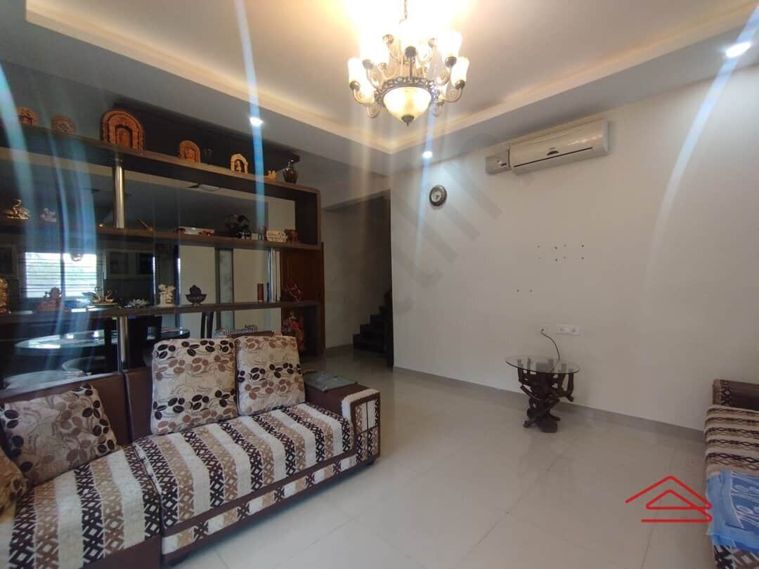 Hall 1