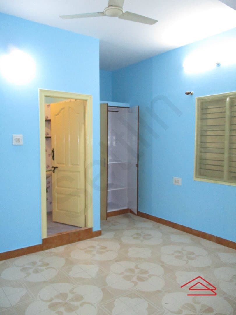 bedrooms-KnPB.jpg