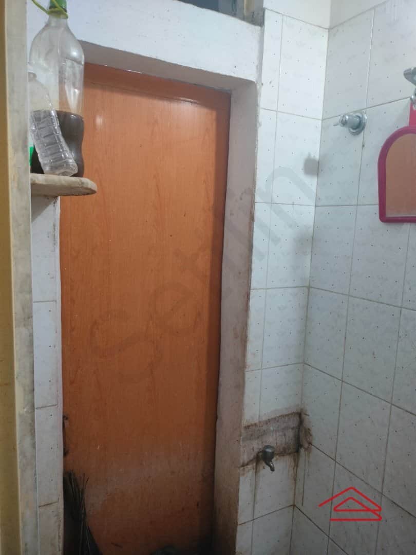 Sub Unit : bathrooms 1