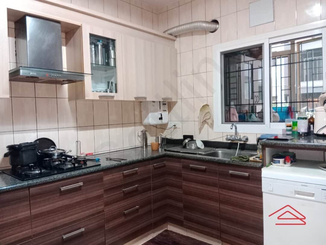 Kitchen 1