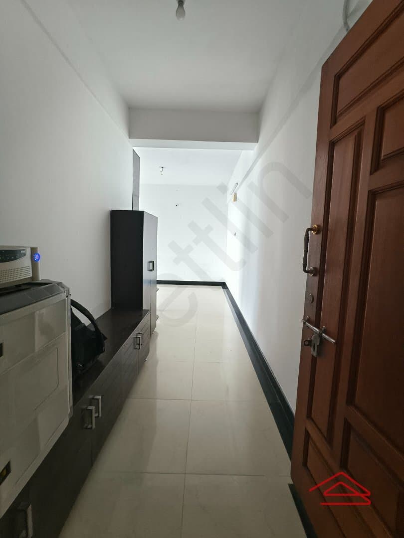 Hall 1