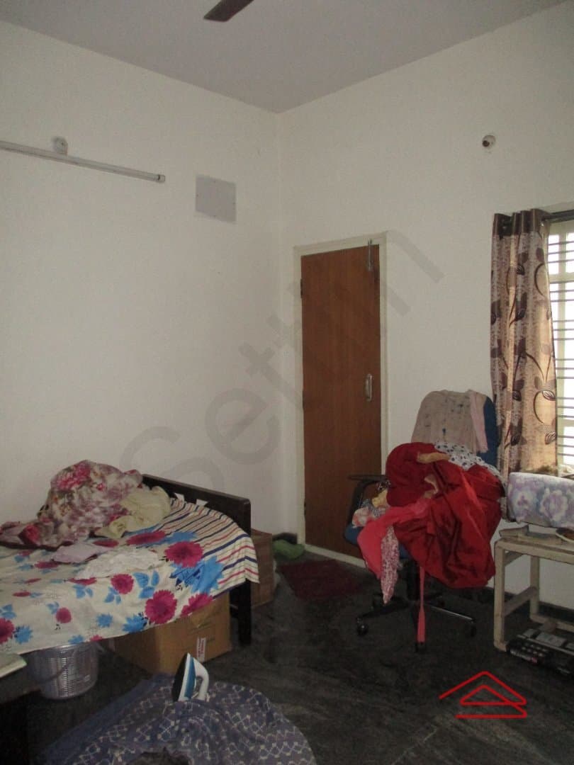 bedrooms-3TnF.jpg