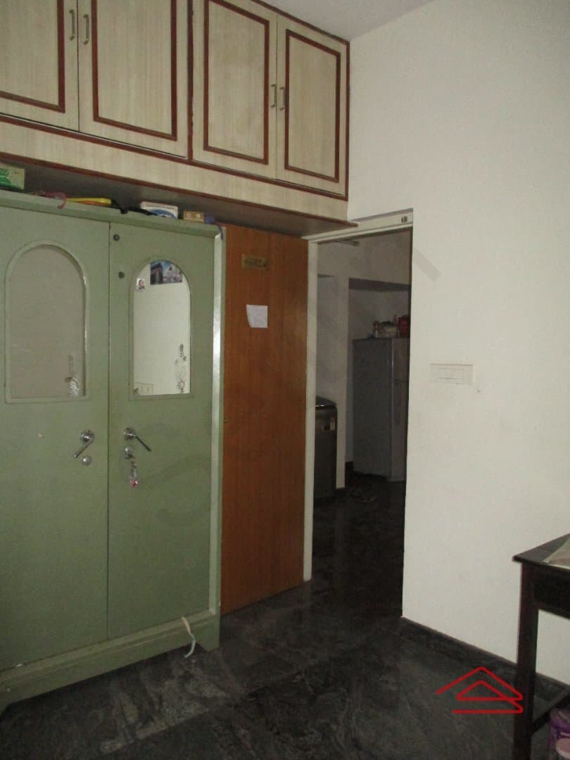 bedrooms-edJt.jpg
