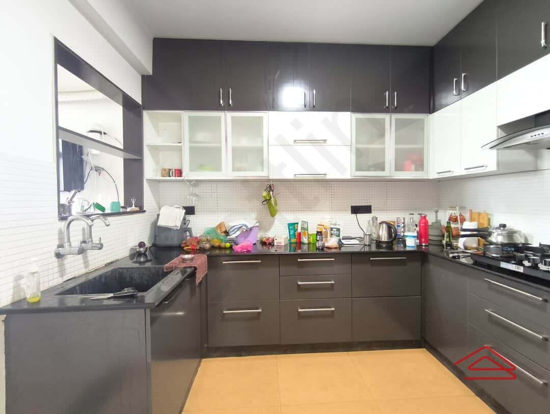 Kitchen 1