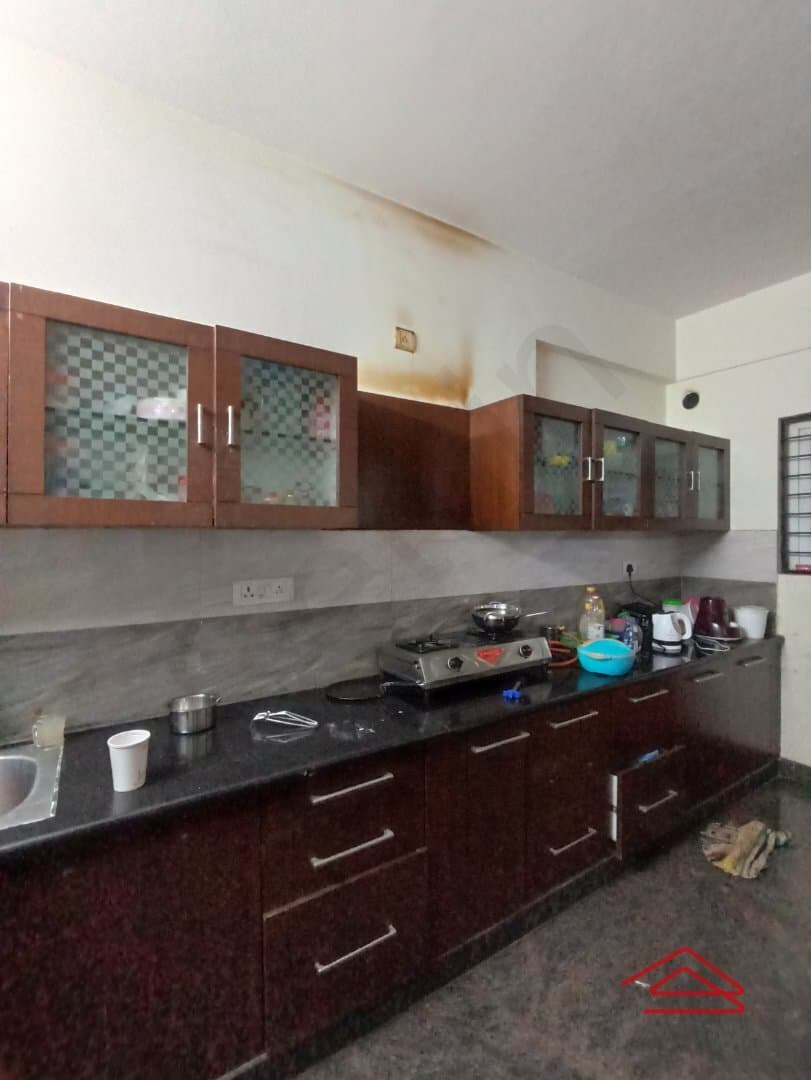 Kitchen 1
