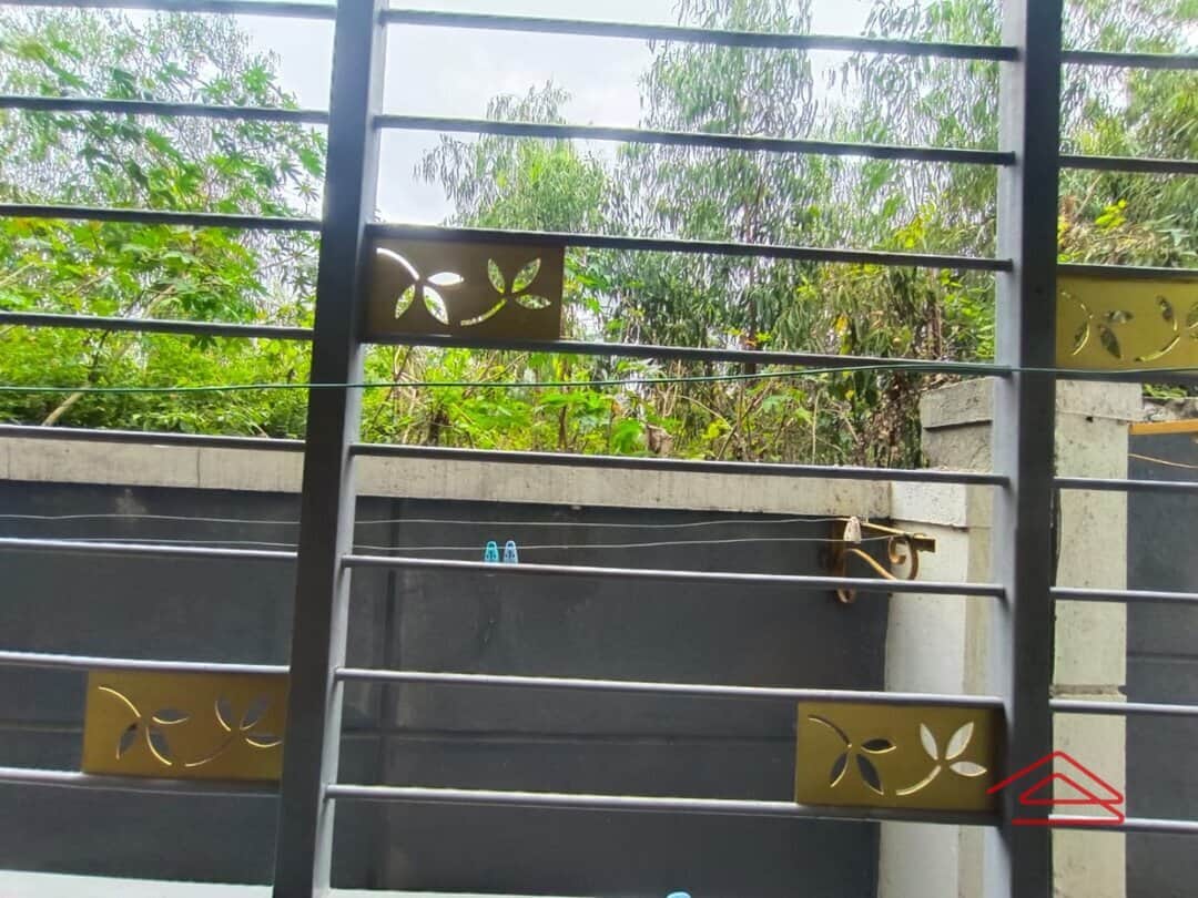 Sub Unit : balconies 1