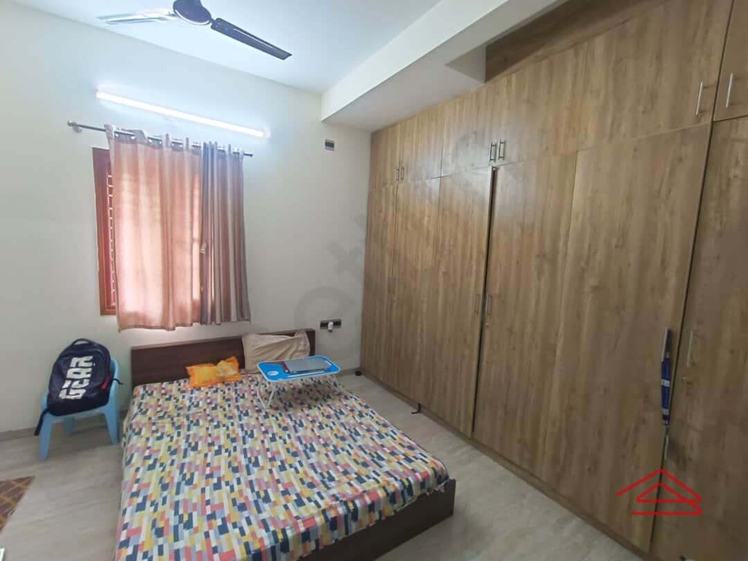 Sub Unit : bedrooms 1